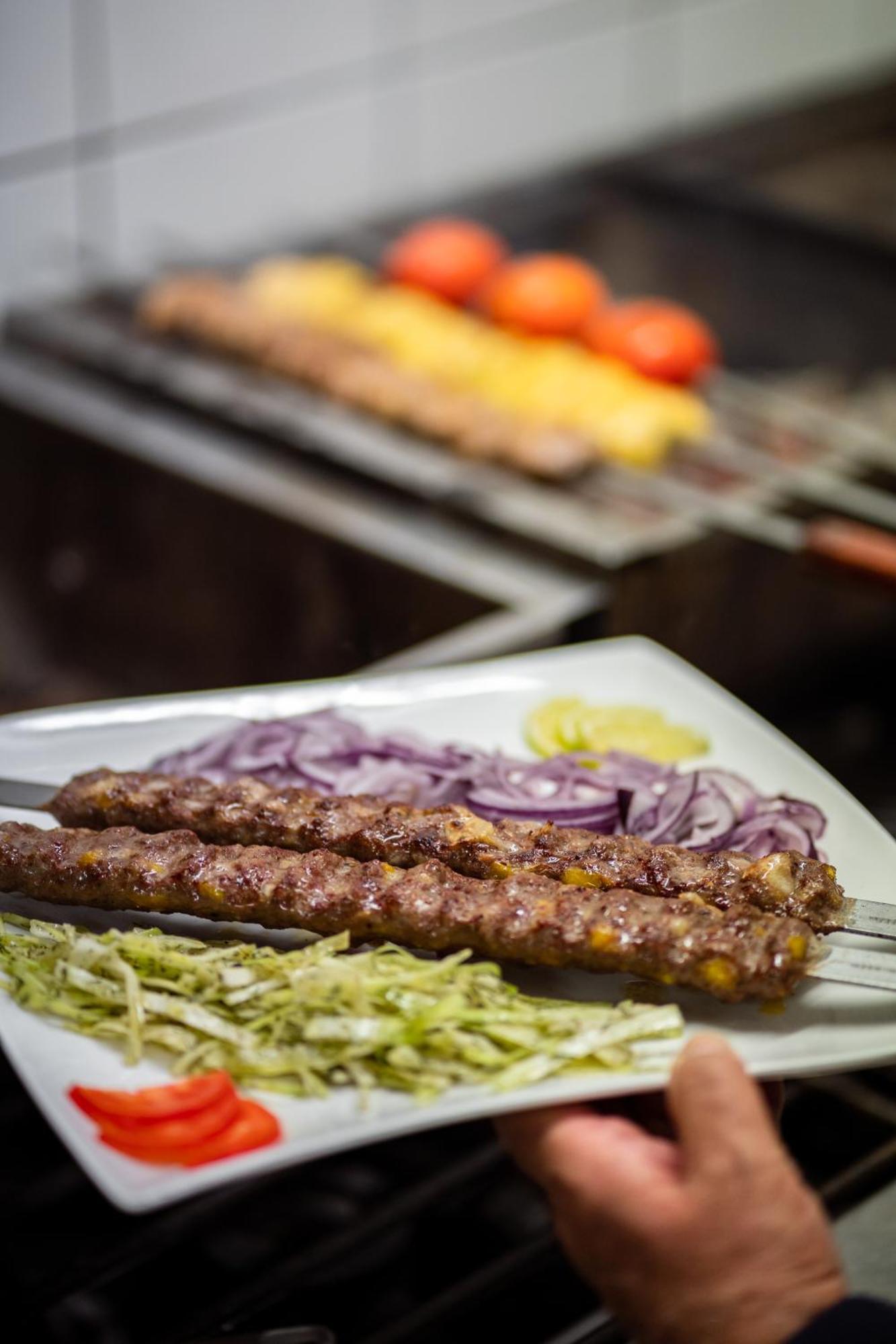 Hotel Restaurant Kutchi Bellevue Екстер'єр фото